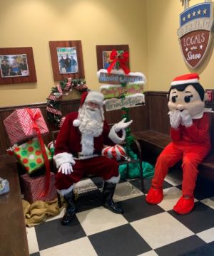 Metro Diner Santa Breakfast.jpg