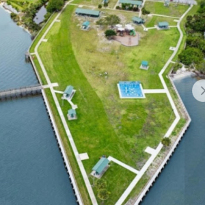 Holly Hill Riverside Market Easter Bunny